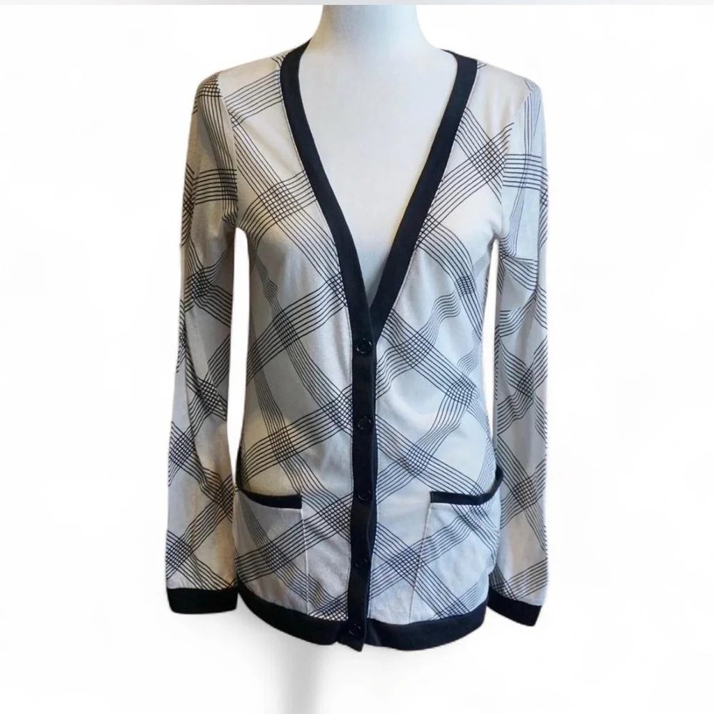 💚 URBAN OUTFITTERS Stripe Pattern Cardigan (M)